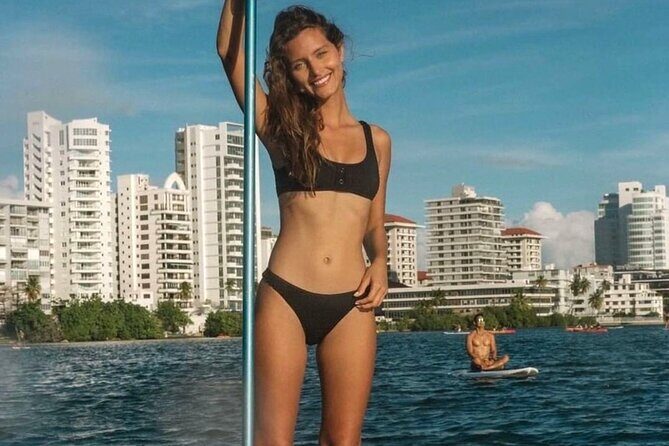 1-Hour Condado Lagoon Paddleboard Rental in San Juan - Condado Lagoon SUP: what makes it feel special