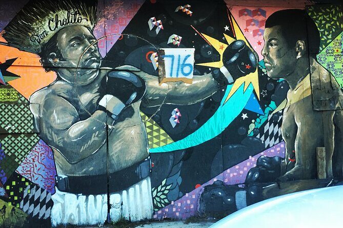 Discovering Puerto Rico: Lifestyle, Art, and Cultural Tour - Santurce Street Art Walk: Murals, Graffiti, and the Stories Behind Them