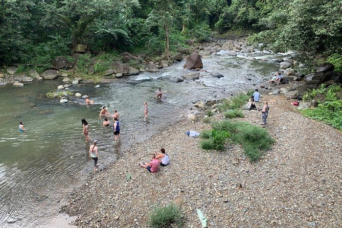El Yunque National Forest and Luquillo Beach Combo - Luquillo Beach Kiosks: Local Food Break and Beach Time on Your Terms