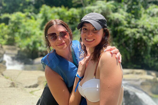 El Yunque Rainforest Tour with Waterslides and Beach - Luquillo Beach: how to use your 2 hours for food and a real Puerto Rico flavor