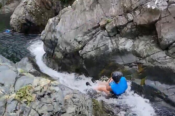 El Yunque Rainforest - Waterslide, Cliff jump, and Rope swing! - Price and value: what $94.99 is really buying you