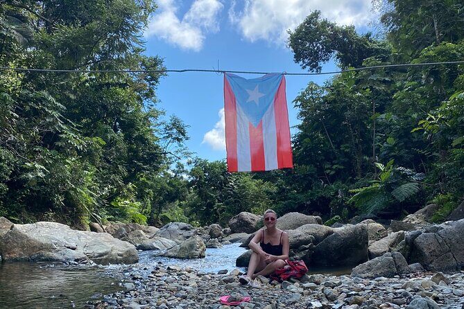 Full-Day Tinajas Hiking to El Yunque Rainforest with Transport - Lunch and meals: plan to pay for food, then enjoy it