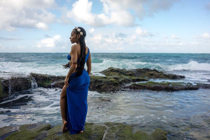 Golden Hour Beach Photo Shoot in San Juan - La Concha Renaissance Timing: Getting the Light Right