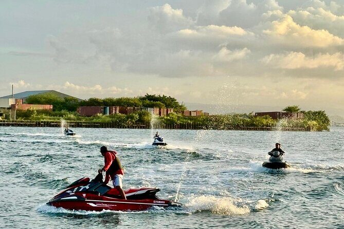 Jet Ski Tour through San Juan Bay - Where You Start at Calle San Andrés (and How That Sets the Tone)