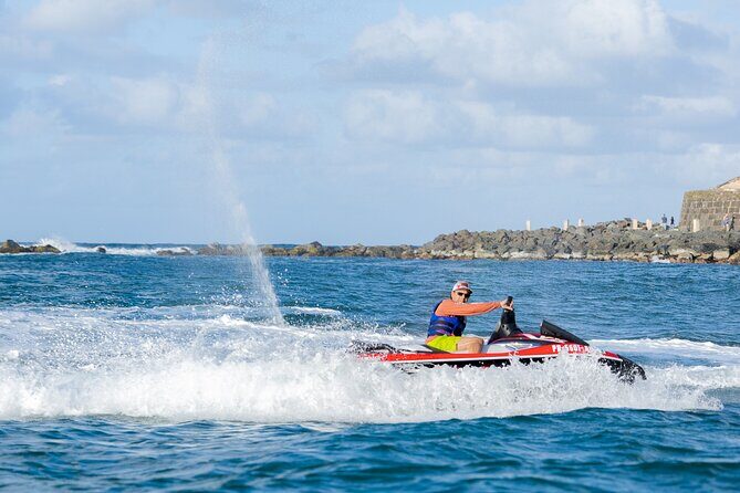 Jet Ski Tour through San Juan Bay - Jet Ski Basics on a Yamaha WaveRunner: What You Need to Know Up Front