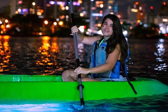 Night Kayak - Condado City Lights Tour - What wildlife spotting is like from a kayak (and what to bring your attention for)
