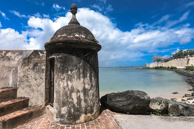 Old San Juan Deluxe Walking Tour - San Jose Church: Famous Architecture You Can Actually Talk About