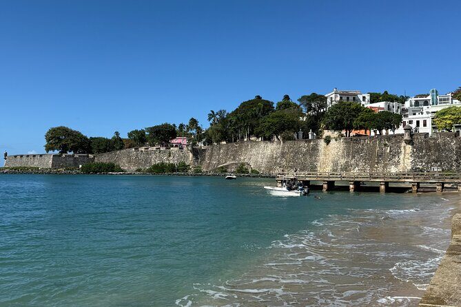 Old San Juan Food Tour with 7 Tastings of Authentic Local Flavors - Coffee and juice stops: how they help you enjoy the day
