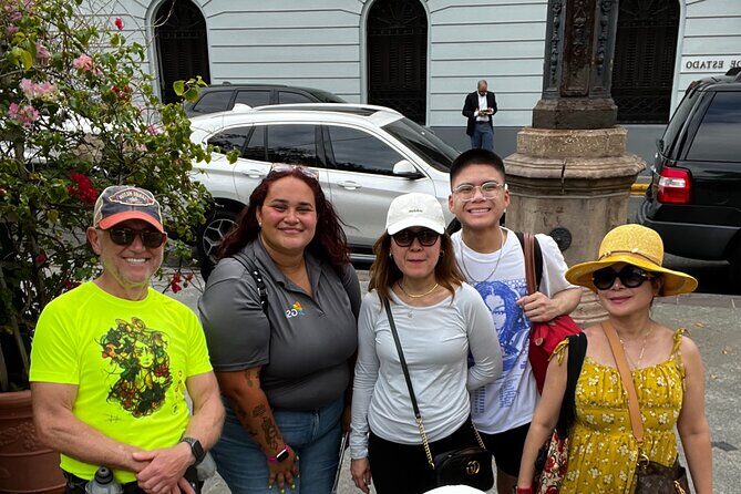Old San Juan Walking Tour with a Historian - Stop 1: Plaza Colón and the Stories Behind the Cobbles