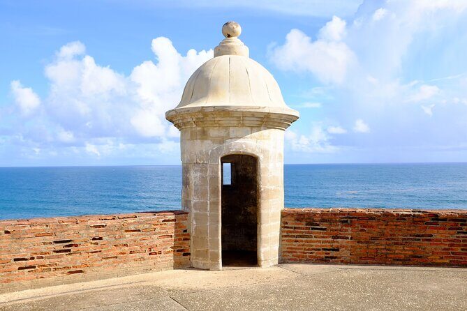 Old San Juan Walks; 2 Castles, El Morro and San Cristobal - Pacing and effort: the 2.5-hour castle workout