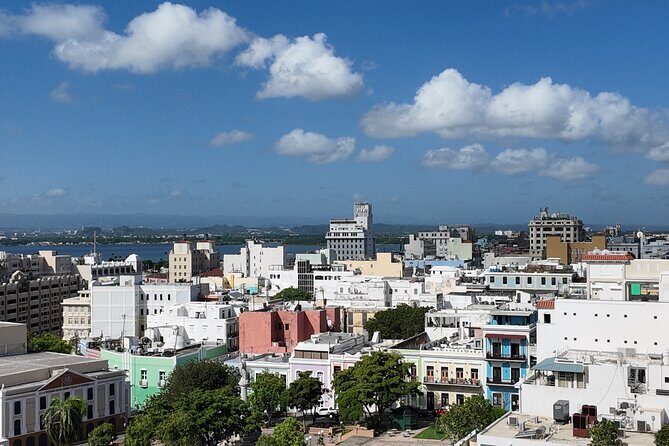Old San Juan Walks; 2 Castles, El Morro and San Cristobal - Hearing the stories: when the guide’s voice needs a little extra help