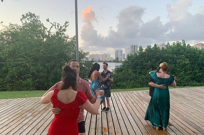 Outdoor Salsa Class Experience in San Juan - Price and value: why $19 works better than it sounds