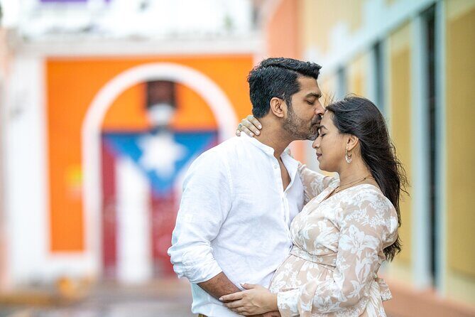 Private 30+Minute Photoshoot in Old San Juan (Photo shoot) - Posing help that doesn’t feel forced