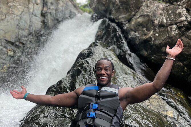 Private El Yunque Rainforest Day Tour with Transport - What to wear and bring for this active rainforest day