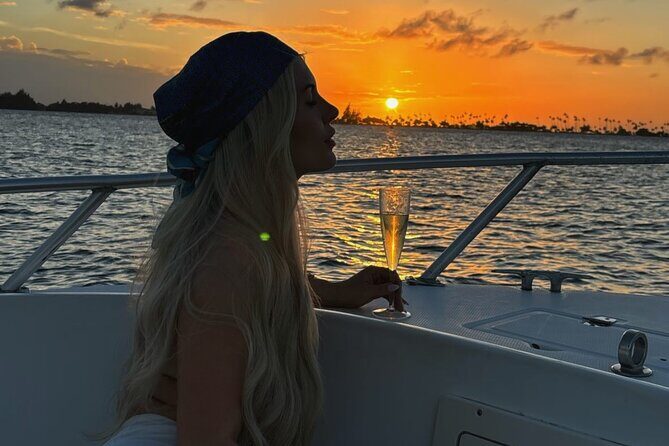Private Old San Juan Bay Boat Sunset-Night Cruise - Key things to know before you go