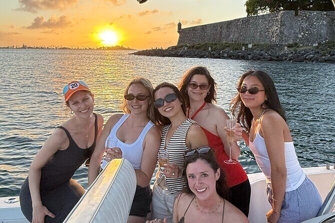 Private Old San Juan Bay Boat Sunset-Night Cruise - Stop 1: La Fortaleza and Palacio de Santa Catalina (20 minutes)