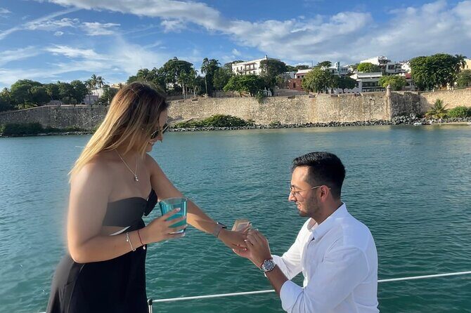 San Juan Bay Private Tour with Drinks and Tapas: 4+ people - Price and value: why $166 per person can feel fair on a private charter