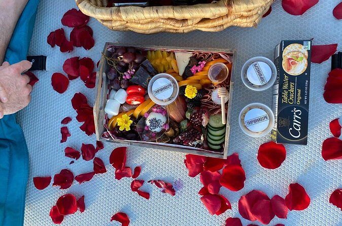 San Juan — Private Floating Picnic Experience in Condado Lagoon - Sunrise, afternoon, or sunset: choose your mood