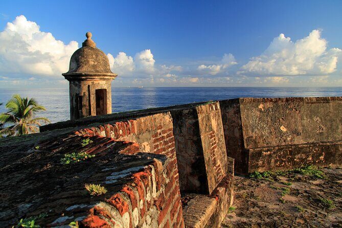 San Juan Self-Guided Walking Audio Tour - Pastel facades and theater history: Teatro Alejandro Tapia y Rivera