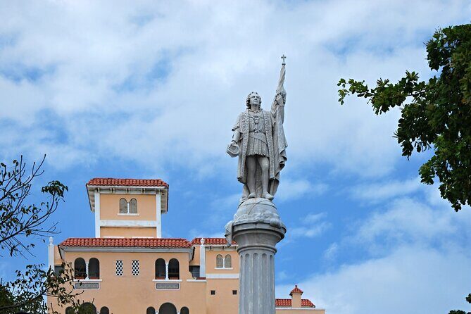San Juan Self-Guided Walking Audio Tour - Plaza Colón: why Columbus matters in a city that fought back