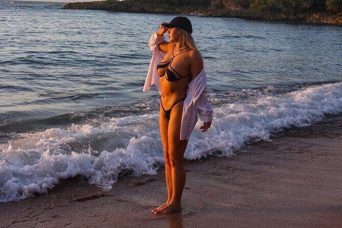 Stunning Private Beach Photoshoot in Puerto Rico's Hidden Gem - How the 1-Hour Private Photoshoot Works (Without Feeling Rushed)