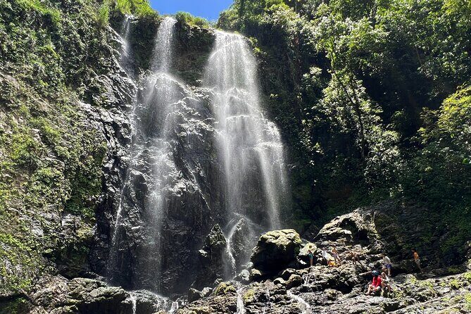 The Waterfall Adventure: Hiking in Paradise - GeoAventuras Waterfall Adventure: Key things you’ll notice