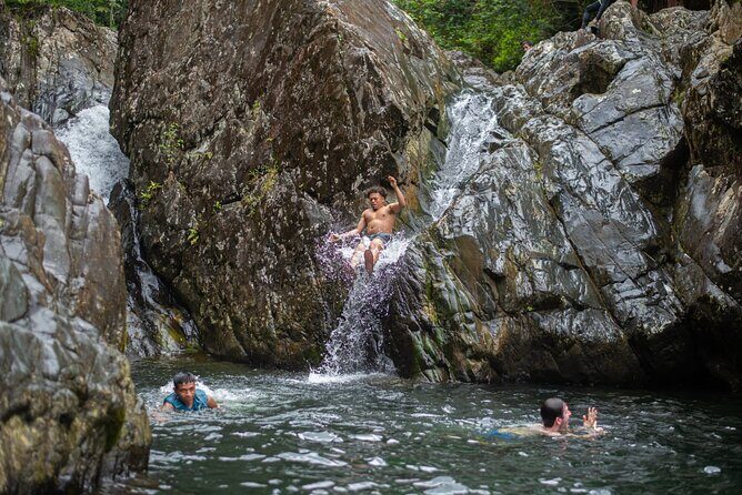 Top Rated El Yunque Rainforest & Waterslide – SmallGroup Tour - Where You Meet and How the Day Runs from San Juan
