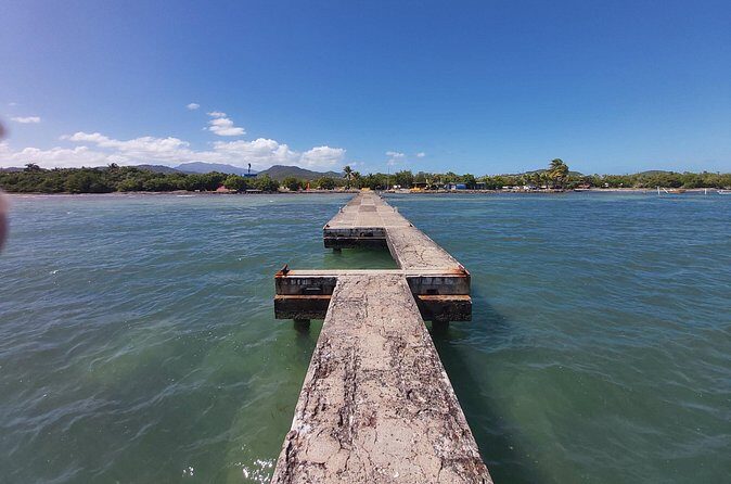 Transportation from San Juan to Ceiba ferry or airport - What “private” and “up to five” means in real life
