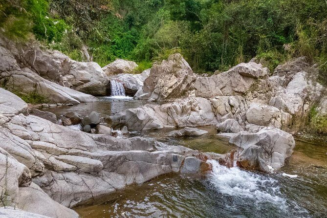 Utuado Canyon, River & Waterfall Adventure in Puerto Rico - The guide experience with Yamille: history, humor, and real confidence on the rocks